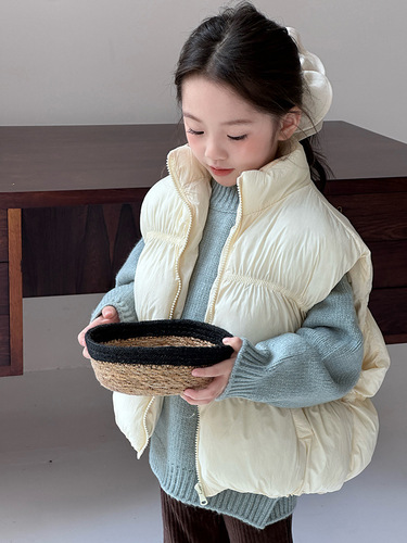 Children's Autumn and Winter Dopamine Down Cotton Fashion Vest for Girls and Babies, Short-Sleeved Thickened Warm Cotton Backer, Korean Style