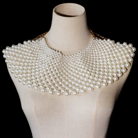 插梳;发带;皇冠