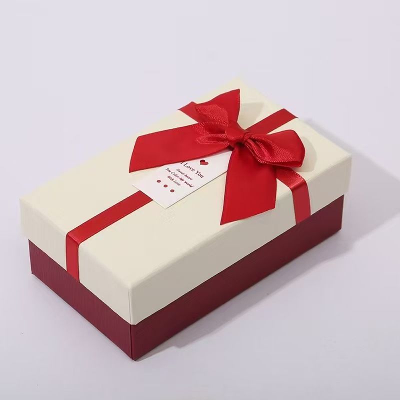 Gift Box Wedding Little Yellow Duck Car Dashboard Ornament Bride and Groom Duck Anniversary Gift Cross-Border Hot Sale
