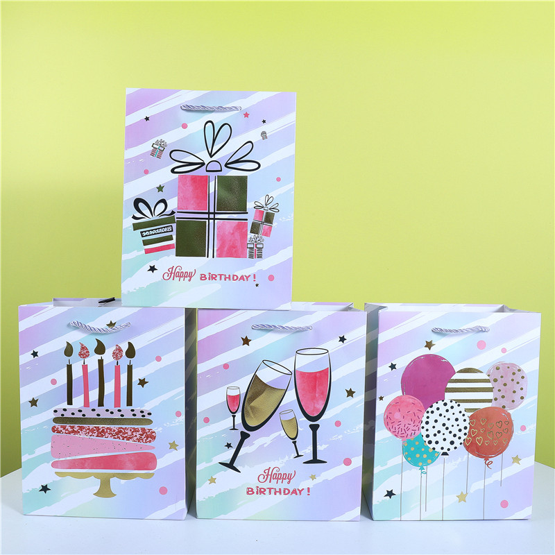 머리카락 팩에 혼합 된 4 가지 색상; 수직 18*23*10 (12 의 배수로 촬영);210g 흰색 카드