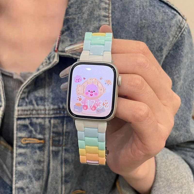 Apple Watch ストラップ Applewatch 四つ葉の花レザーメタル s8 ベルト s10 ハイエンド s9 に適しています。|undefined