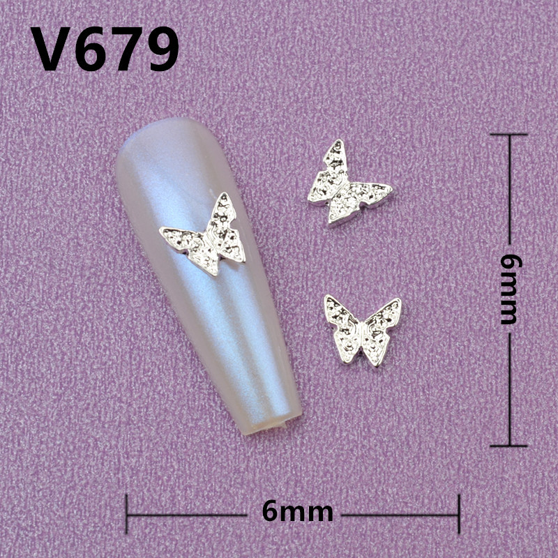 V679