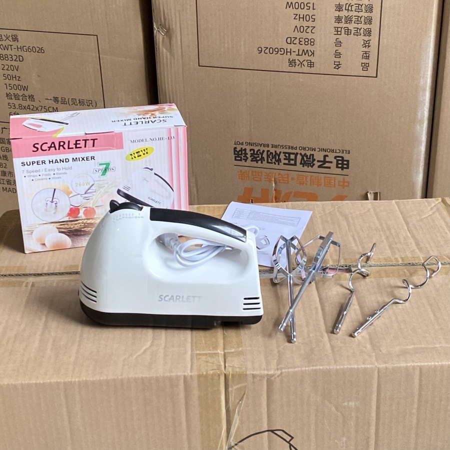 흰색 [반죽젓는 막대 + 계란을 치는 막대]