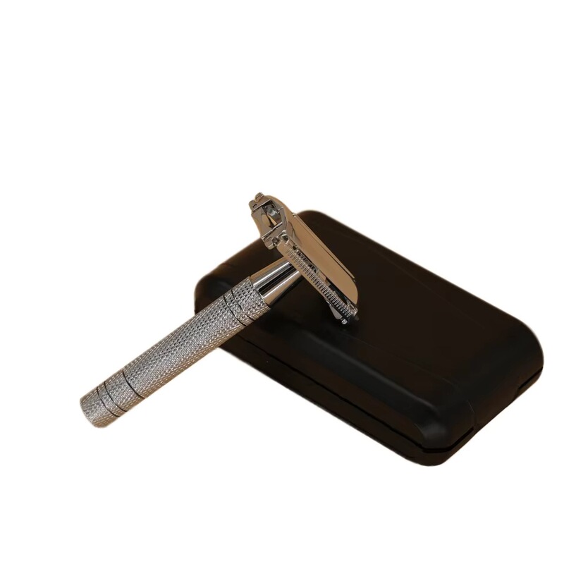 Manufacturer's Aluminum Alloy Butterfly Twist-Open Double-Sided Safety Razor Men's Old-Fashioned Manual Razor Manufacturer's Aluminum Alloy Butterfly Twist-Open Double-Sided Safety Razor Men's Old-Fashioned Manual Razor