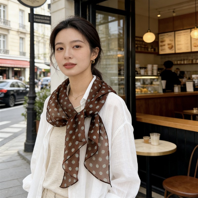 French Hepburn Style Mulberry Silk Summer Vacation Versatile Retro Polka Dot Oblique Scarf For Women - Thumbnail 3