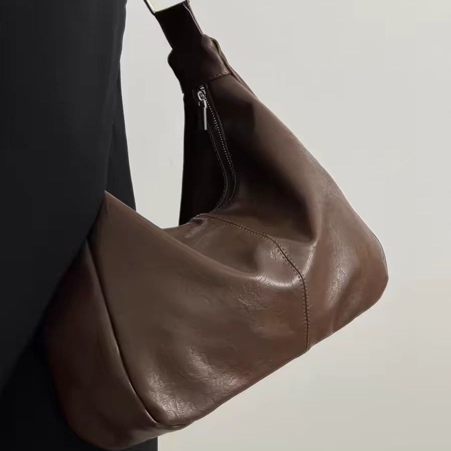 Large-Capacity Retro Bag Women's Autumn and Winter New Fashion Versatile Shoulder Bag Student Class Commuting Tote Crossbody Bag