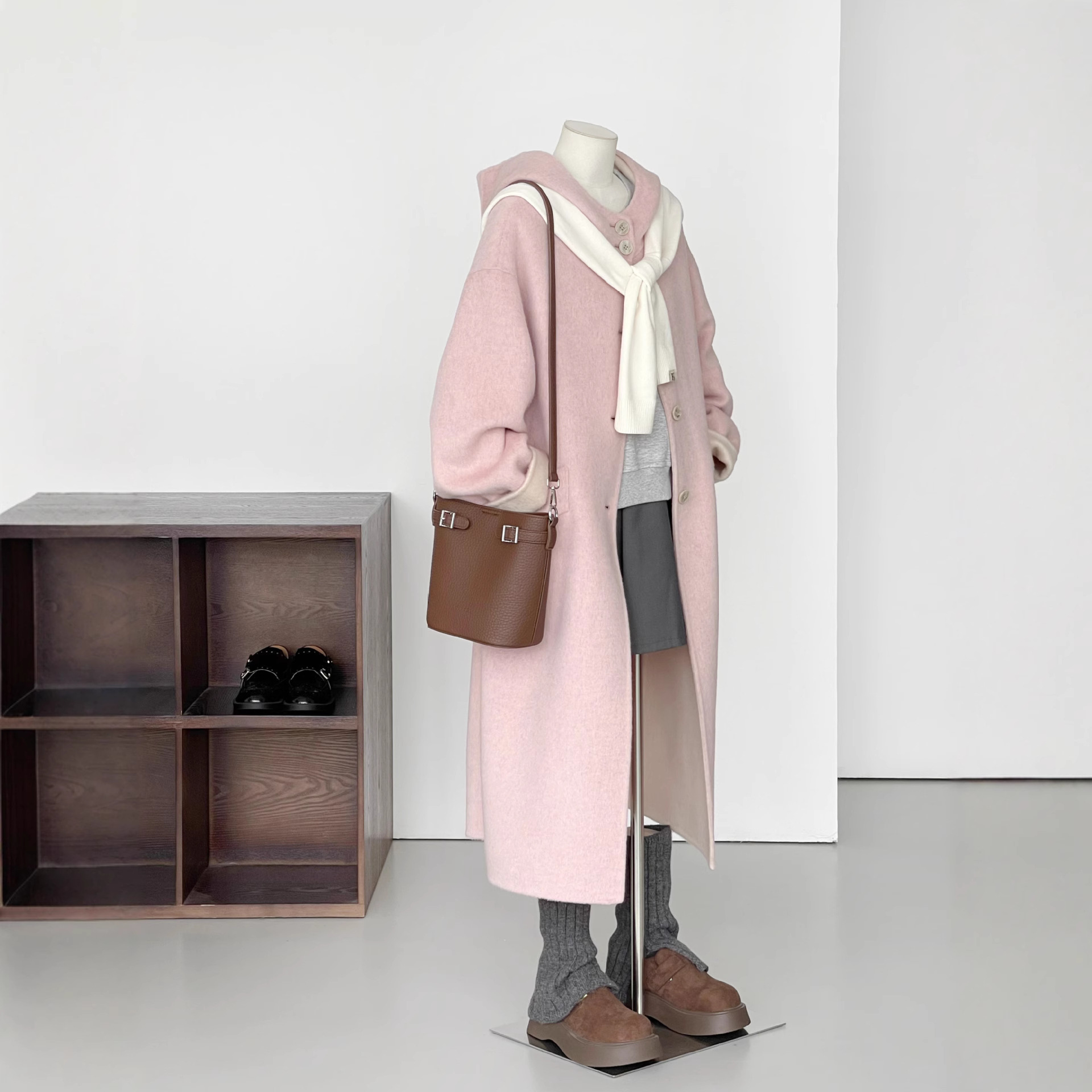 【游梦花境】粉色宽松简约百搭连帽长款保暖羊毛大衣HL57