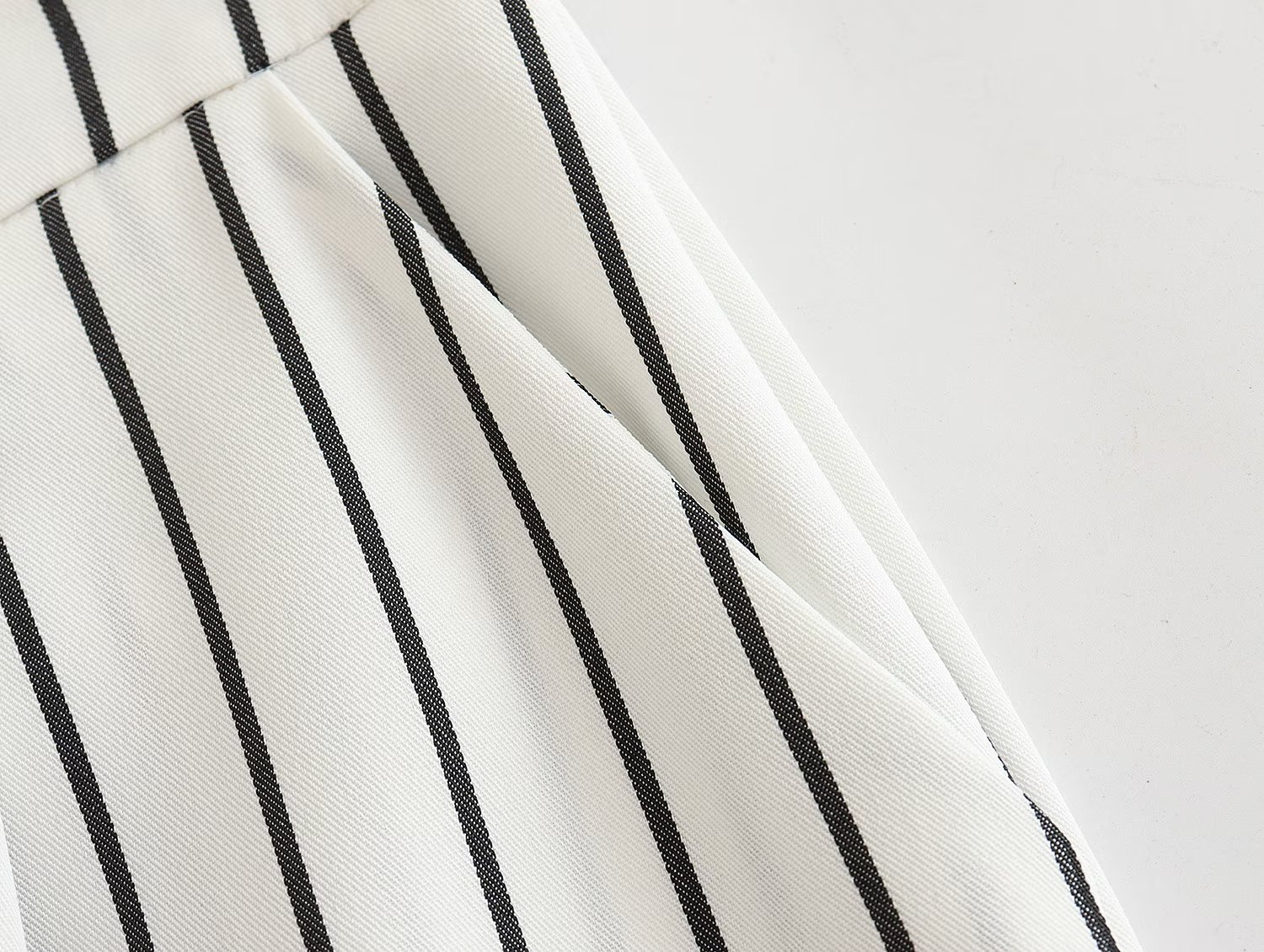 GraceChic, set di pantaloni larghi a gamba larga con tasche doppiopetto a righe da donna, primavera europea e americana_voghion.com