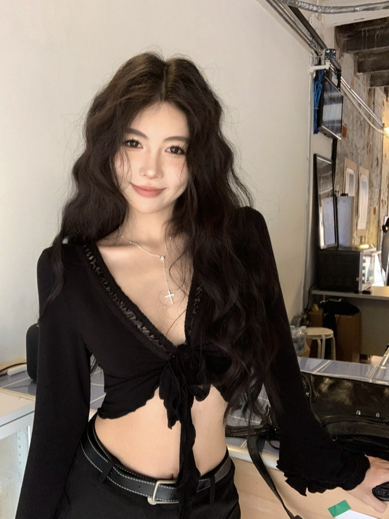 Cute cardigan, belt
