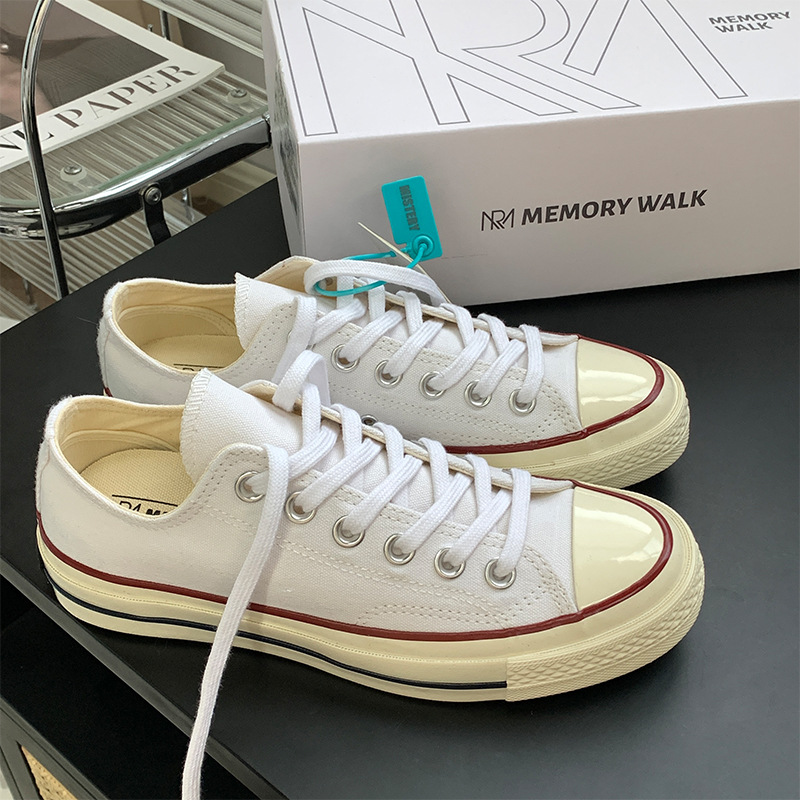 2026 summer new canvas shoes, low-top white sneakers, beige men's shoes, versatile and trendy, popular among influencers, perfect for couples