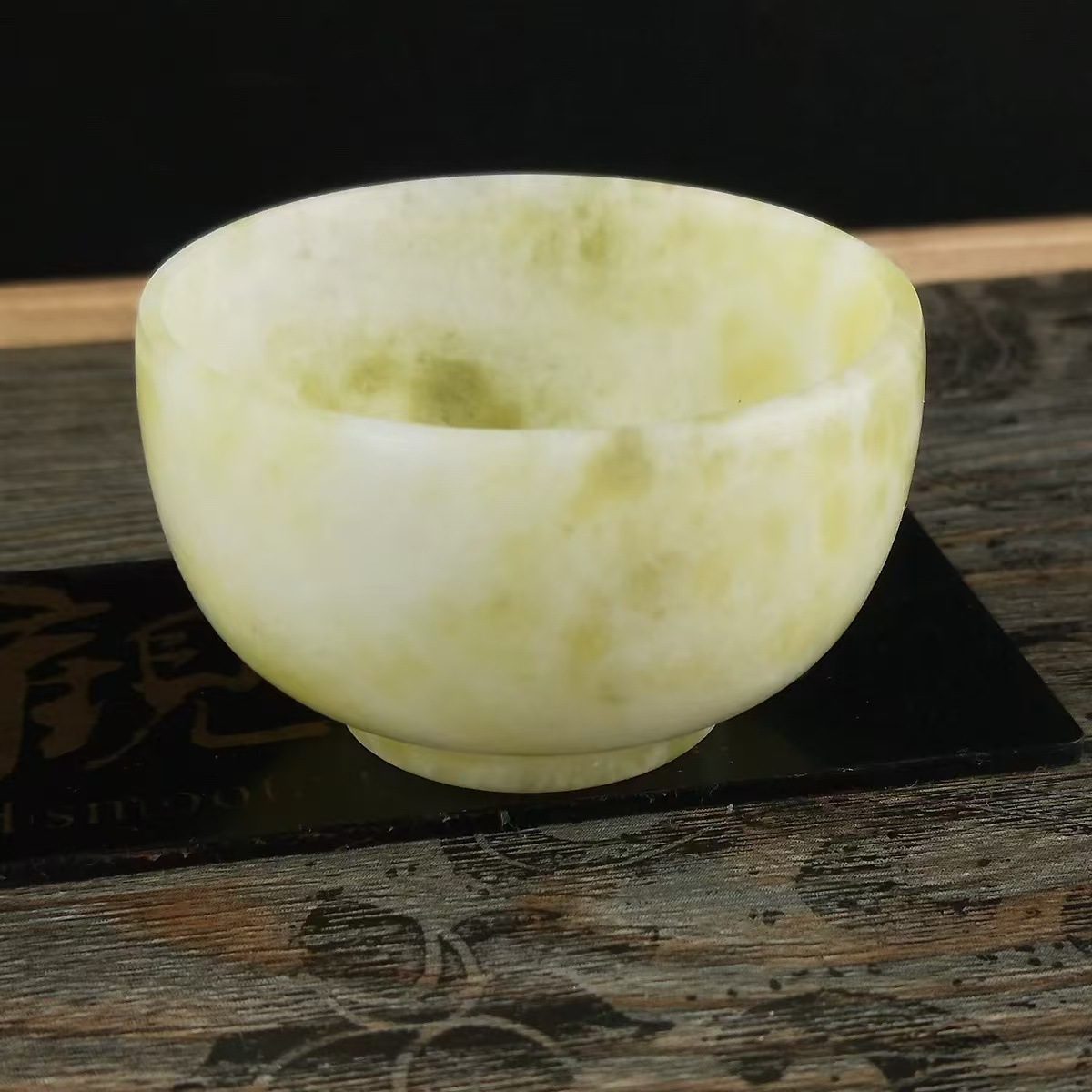 纯天然精品岫玉翠玉甲翠玉石茶杯养生功夫茶碗礼品摆件保真