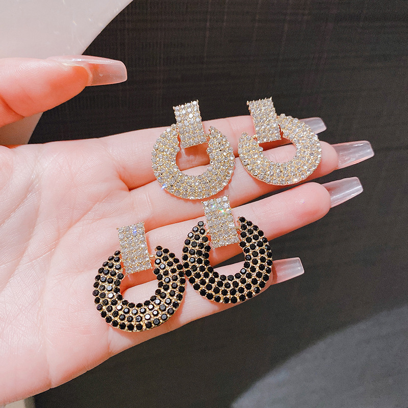 retro design geometric creative elegant earrings