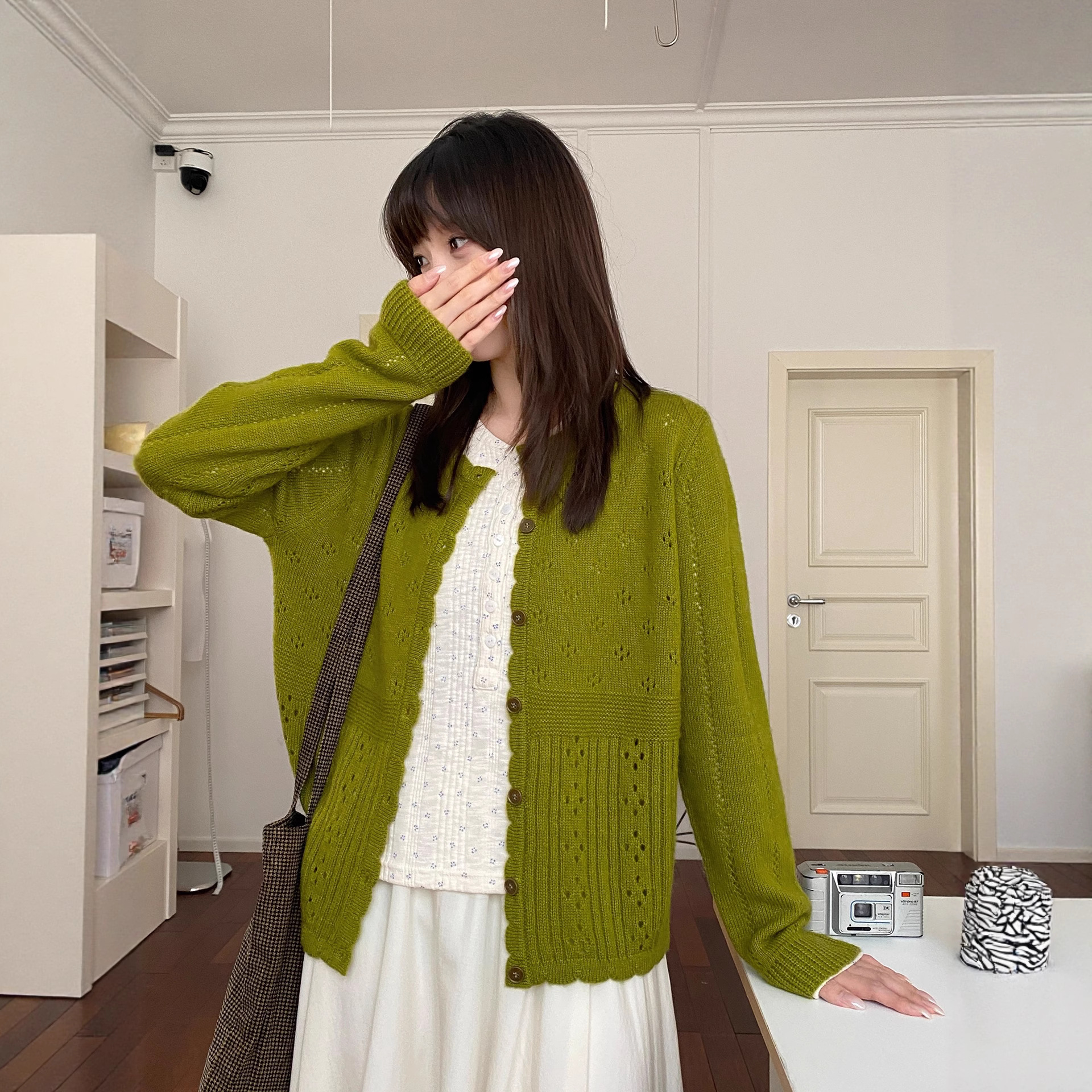 奶兔星球-自制 镂空毛衣小花边针织开衫外套女秋2025新款正肩上衣