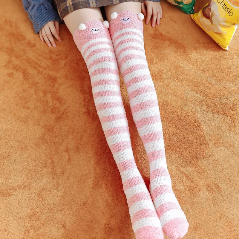 秋冬款加厚珊瑚绒过膝袜女长筒大腿睡眠袜护膝保暖加绒冬季地板袜|undefined