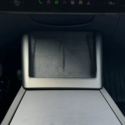 Suitable for Tesla's New Version Model Y/3 Central Control Wireless Charging Decorative Frame Interior Protection Color Changing Accessories (Other Automotive Interior Supplies) - renewed-version-of-y-3-universal-wireless-charging-decorative-frame-matte-black