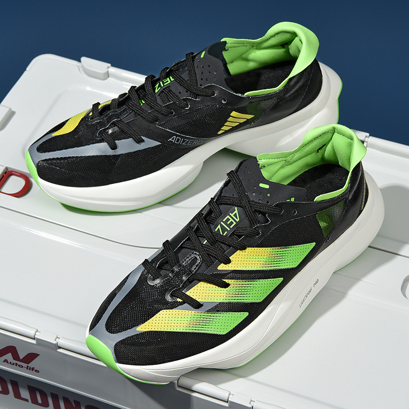 Spring and Summer Sports Shoes, New Mesh Breathable Running Shoes, Fashionable, Comfortable and Versatile Men's and Women's Couple Shoes, Men's Trendy Shoes