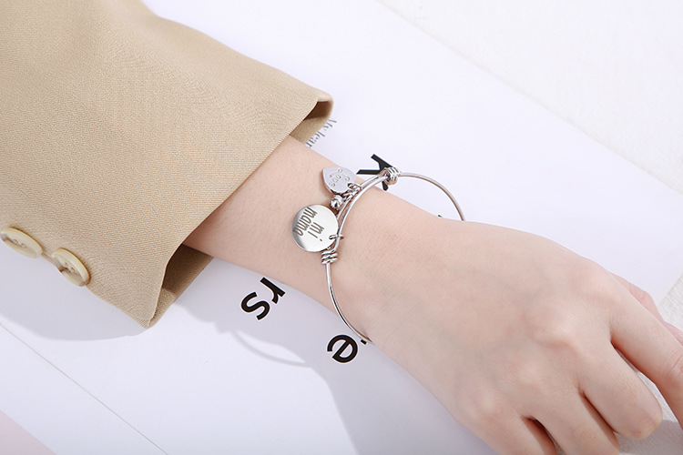 304 Stainless Steel Material PVD Coated 18K Gold Plated Heart Titanium Steel Fashion Waterproof Non Tarnish Titanium Steel