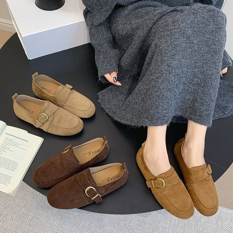 2026 Autumn New Retro Maillard Round-Toe Buckle Strap Women's Soft Sole Velcro Casual Birkenstock Shoes 2026 Autumn New Retro Maillard Round-Toe Buckle Strap Women's Soft Sole Velcro Casual Birkenstock Shoes