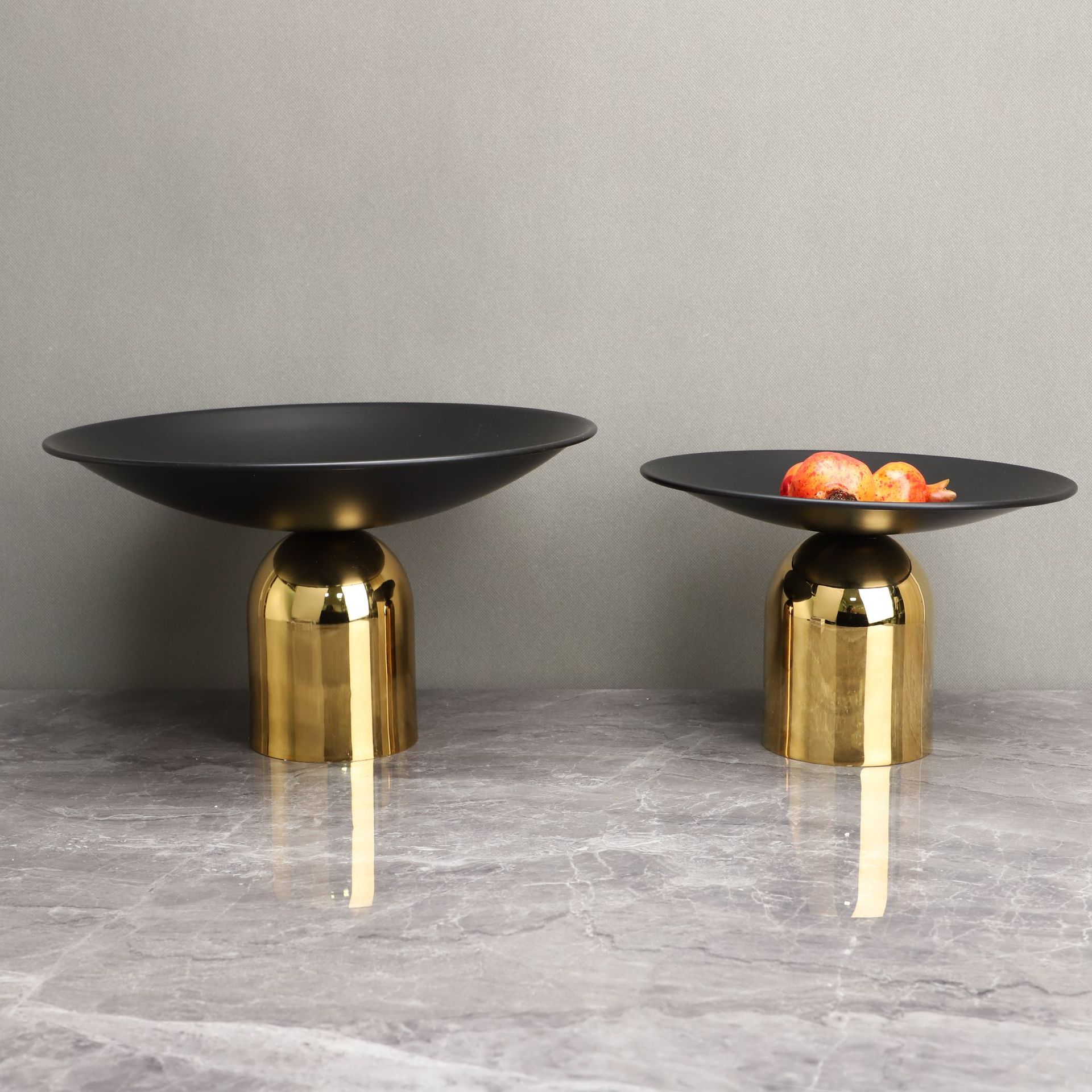 Metal decorations for living room for home use