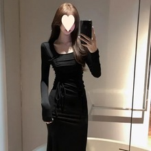 甜辣连衣裙2025年秋季新款法式气质修身显瘦黑色长款鱼尾裙子女装