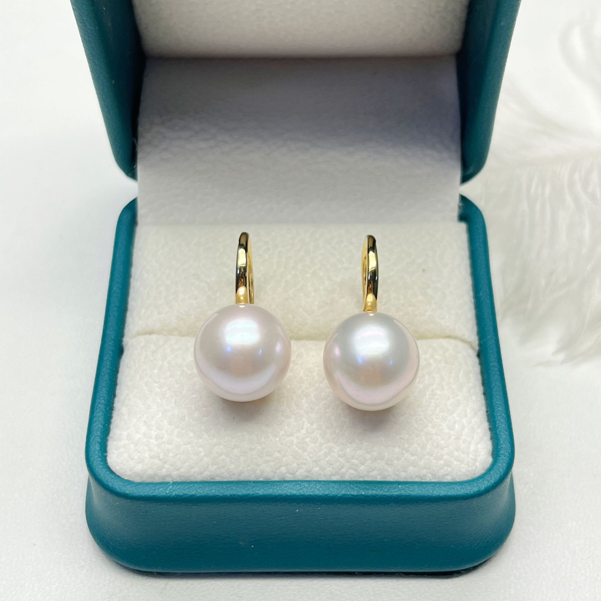 23g Weight 925 Sterling Silver Ear Needle Material Ear hook Classification 1 Pair Quantity Daily Occasion Freshwater Pearl Material Geometric Pattern Women's Gender Simple Style Style 1 Pair Freshwater Pearl Freshwater Pearl Earrings Geometric Ear Hook 31