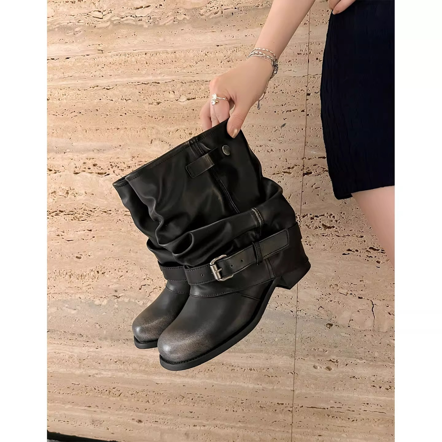 Wide-leg Stacked Pleated Cuff Western Cowboy Chunky Heel Riding Short Boots 2025 Fall/Winter New Style Fashionable And Versatile_voghion.com