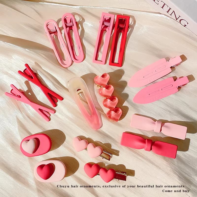 Pin de cabello de dopamina amor rosa pin de cabello de mujer 2024 nuevo pin de cabello rojo sin marca lateral pin de frangeo adornamiento de cabeza