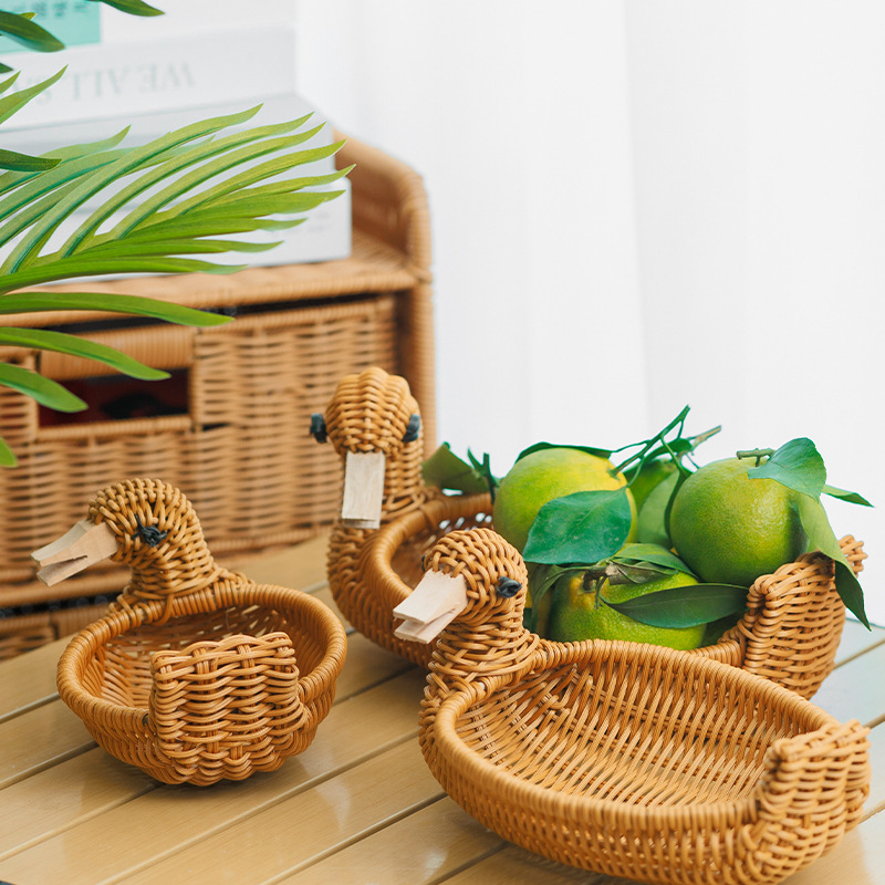 Cesta de frutas de imitación de ratán Plato de frutas de animales creativos Colocación en la sala de estar Cesta de almacenamiento de bocadillos de frutas secas Cesta de bollos al vapor Cesta tejida