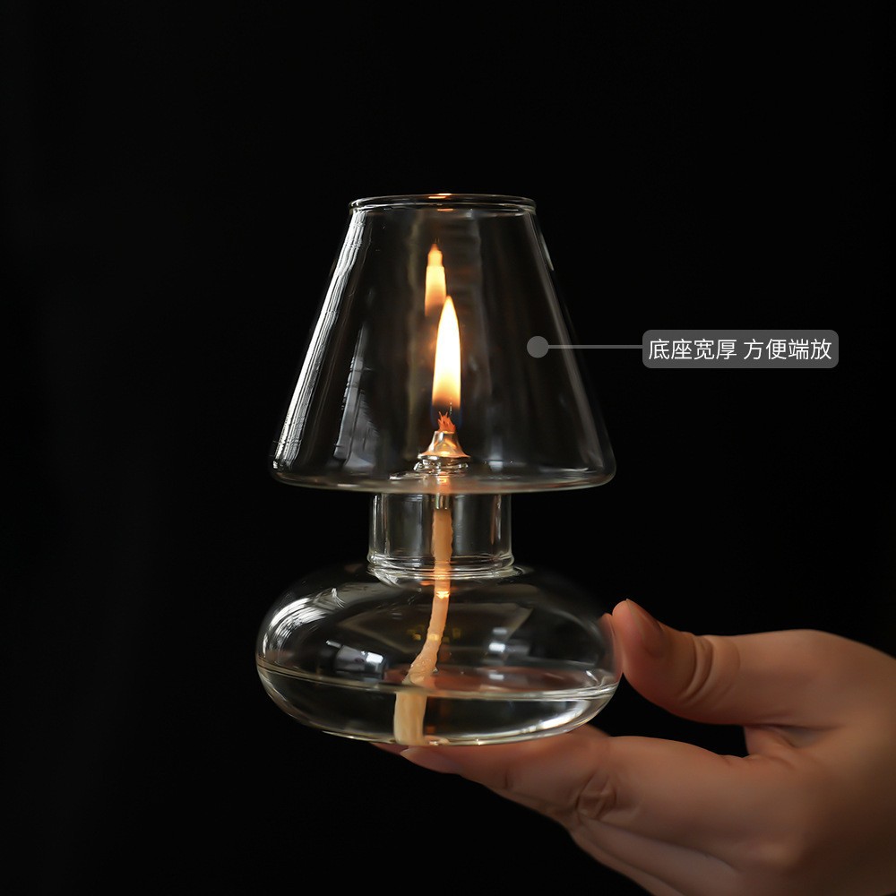 Lámpara de aceite de vidrio artesanal nórdica decoración europea decoración del hogar candelabro decoración mayorista con lámpara lámpara de mantequilla a prueba de viento