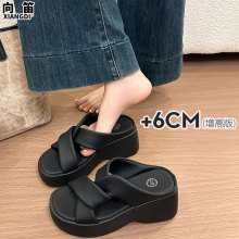 ��Ƥ�������С������ЬŮ�ļ��⴩��ȹ��¶ֺ�¸���Ьɳ��һ����