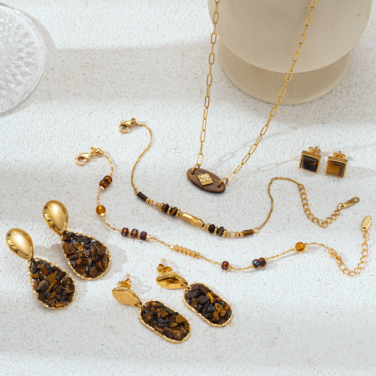 Taina Europa y los Estados Unidos pernos de acero inoxidable para mujeres no se desvanecen con joyas incrustadas de piedra triturada natural juegos de productos de venta cruzada