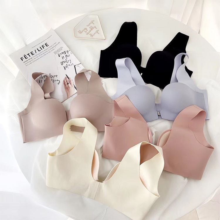Clearance Sale Front-Clasp Seamless Nude-Feel Bra for Women, Japanese Style, Small Bust, Push-Up, Wireless, Comfortable Half-Cup Bra