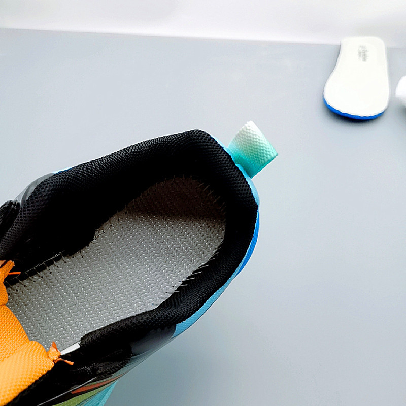 Zapatos de cuero para niñas, verano y otoño de 2025, nuevo estilo Mori, zapatos de princesa para niña, zapatos antideslizantes para niños pequeños y medianos