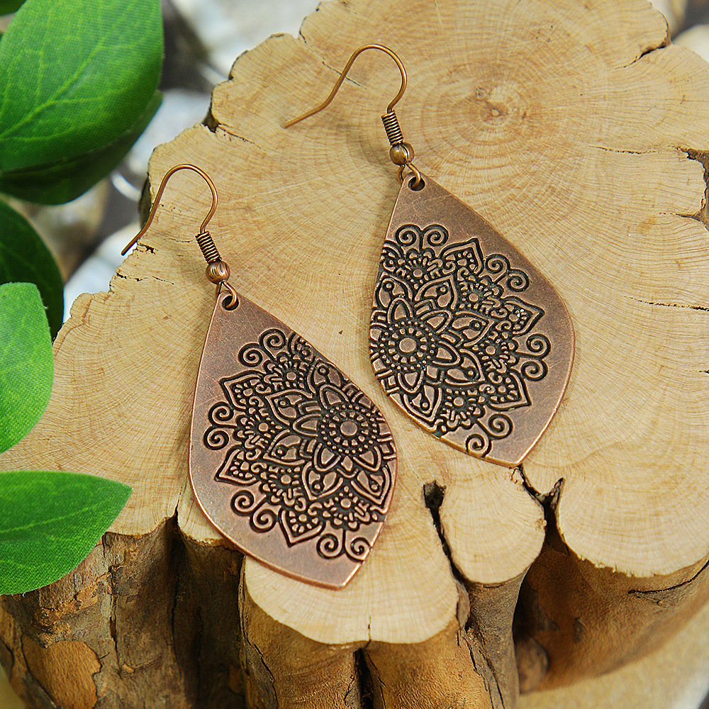 retro fashionable geometric earrings