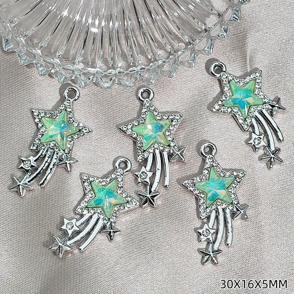 Exquisitos accesorios de joyería colgante de diamante de alta protección ultravioleta al por mayor collar DIY artesanal colgante de materiales de ropa de pulsera