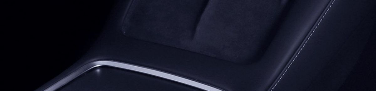 Suitable for the New Version of Tesla Model Y/3 Central Control High-Definition Blue Light Tempered Film Armrest Rear 2025 Model Free Shipping