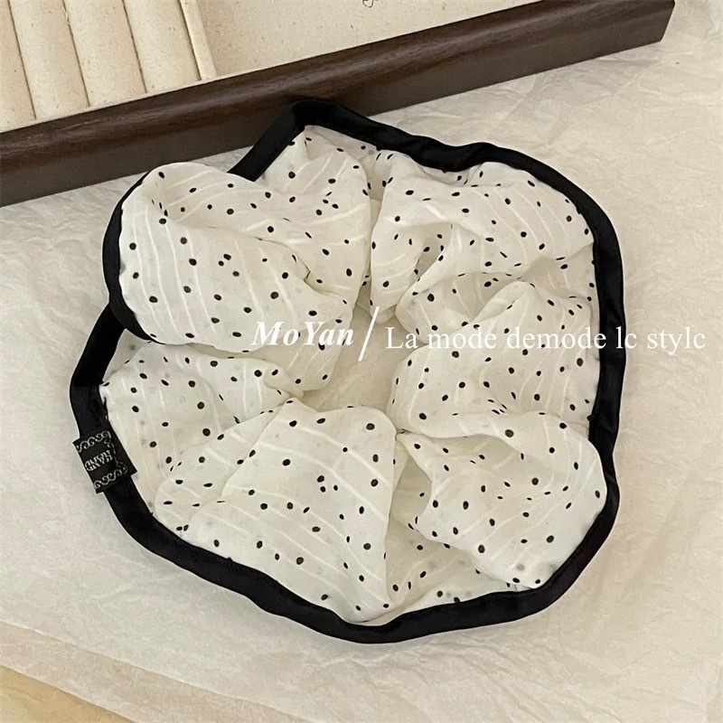 Zhao Lusi mismo estilo de lazo para el cabello del intestino grueso, lunares suaves franceses, volantes, nueva cuerda para el cabello de temperamento de flor para la cabeza, cuerda para la cabeza de todo fósforo