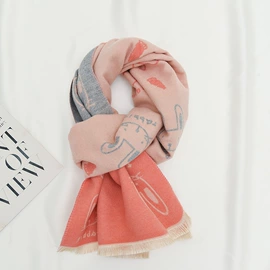 围巾;丝巾;女士手提包