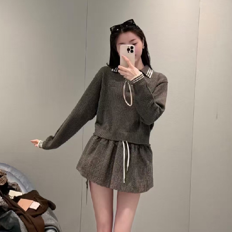 M家秋冬新款字母刺绣复古时尚百搭半身裙绑带收腰千鸟格A字短裙女