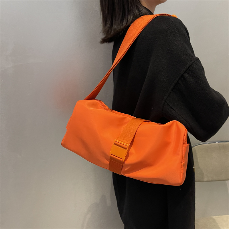 Internet celebridad brindis bolsa casual de nylon de gran capacidad de Deportes de banda ancha estilo de hombro bolsa de mensajero de viaje de fitness todo partido bolsa de moda