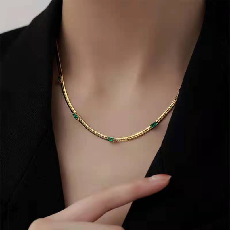 Wholesale Ins Style Round Titanium Steel Plating Inlay Zircon Bracelets Necklace display picture 4