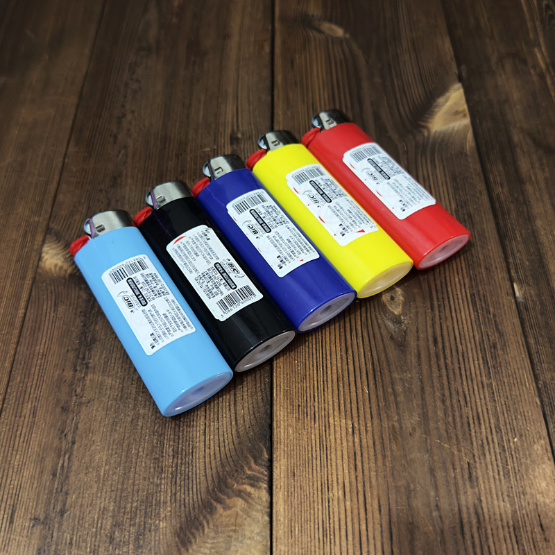 French Brand Flint Wheel Lighter J6 Paper-Wrapped Bic Plastic Disposable Gas Lighter