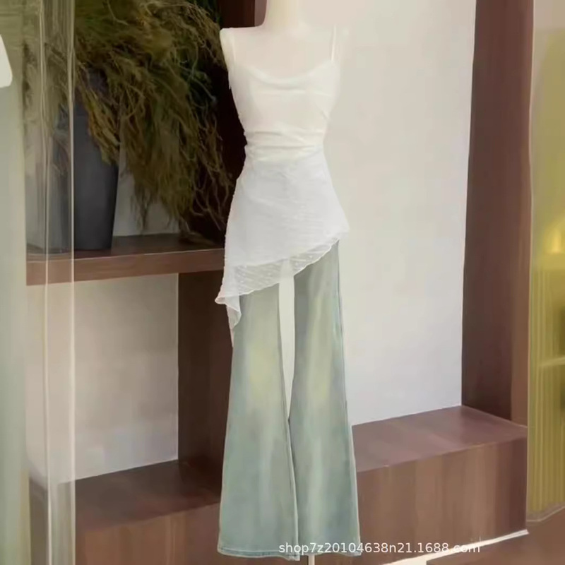 Zhao Zhaoyi with the same style wear super good-looking white strap dress women 2024 spring and summer new micro la jeans women Zhao Zhaoyi with the same style wear super good-looking white strap dress women 2024 spring and summer new micro la jeans women