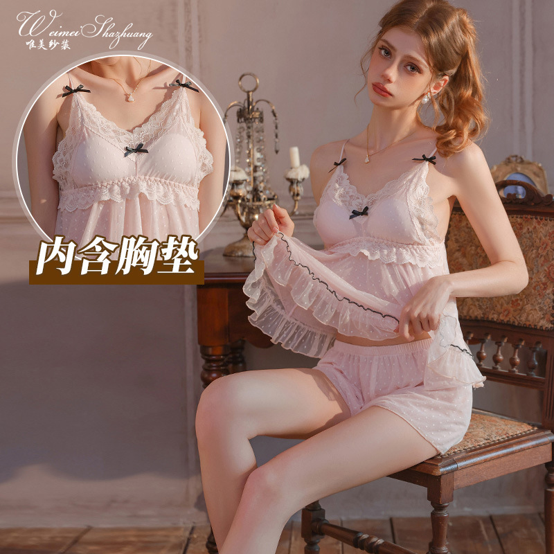 Sexy camisole pajamas for women, summer set with chest pads, pure desire style lace camisole and shorts loungewear Sexy camisole pajamas for women, summer set with chest pads, pure desire style lace camisole and shorts loungewear