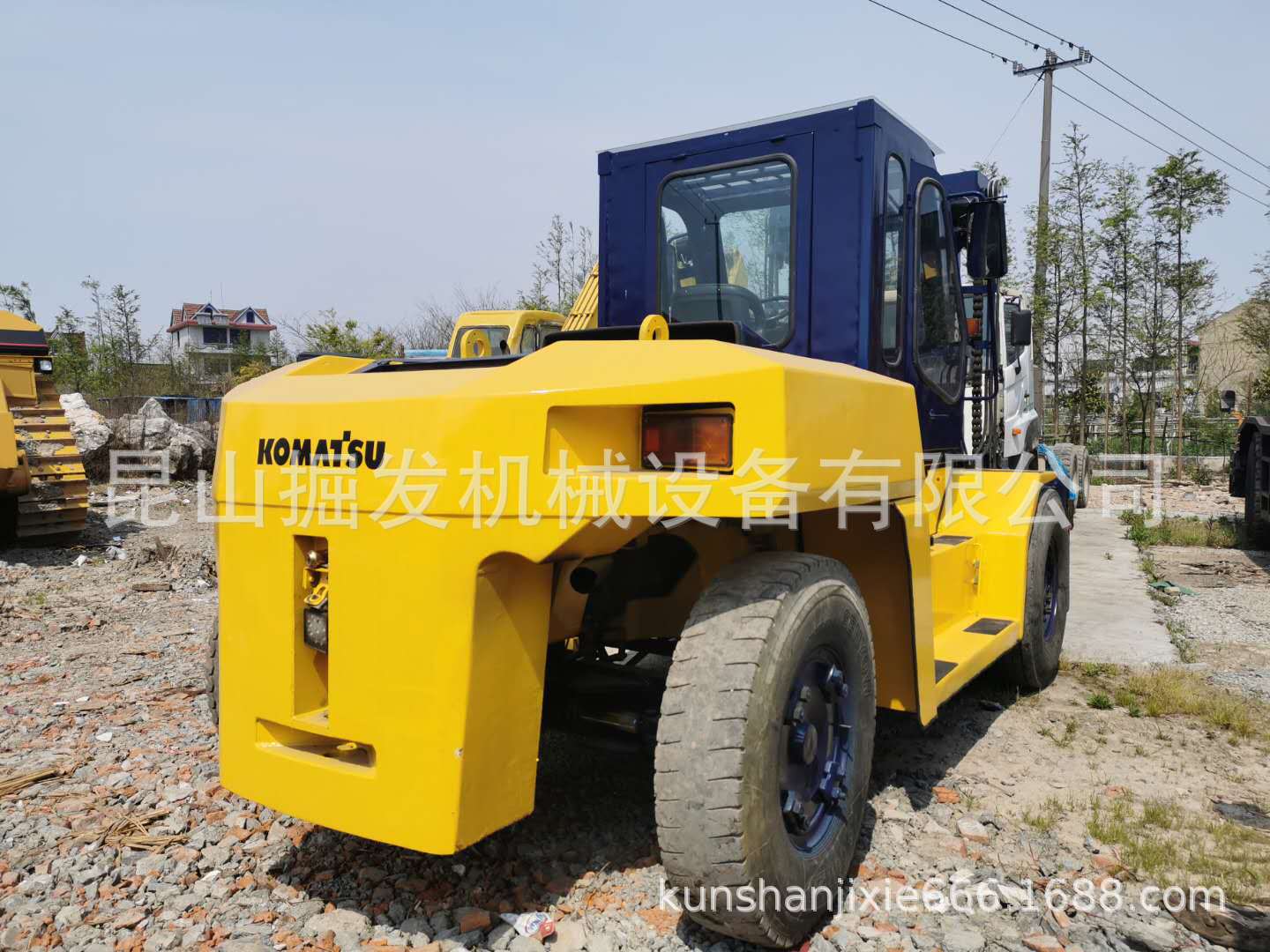 小松16t叉车 komatsu 带侧移器 15t小松叉车
