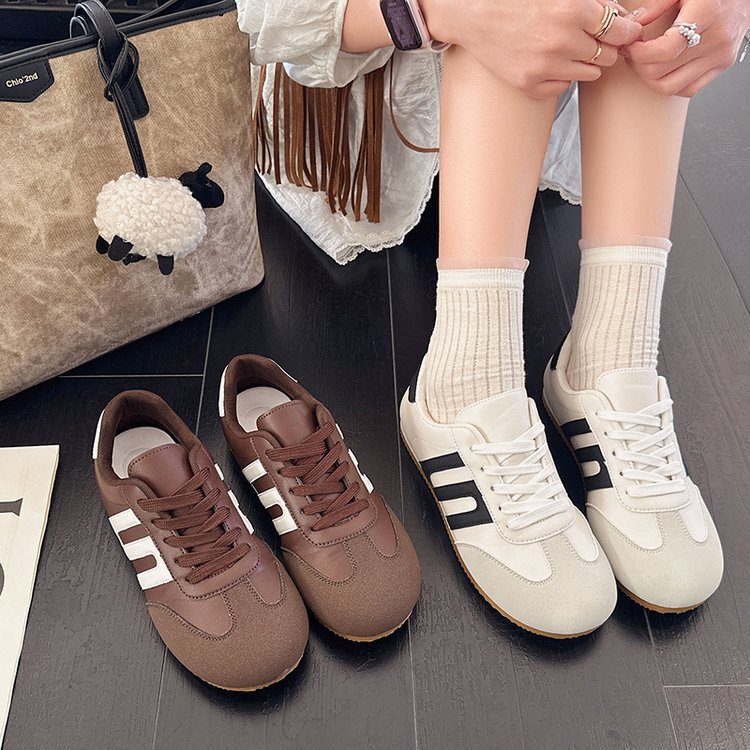 2026 Spring New Style Color-Blocked Retro German Training Shoes, Low-Top, Shallow Mouth, Round-Toe, Lace-Up Sneakers, Large Size Flat Women's Shoes 2026 Spring New Style Color-Blocked Retro German Training Shoes, Low-Top, Shallow Mouth, Round-Toe, Lace-Up Sneakers, Large Size Flat Women's Shoes