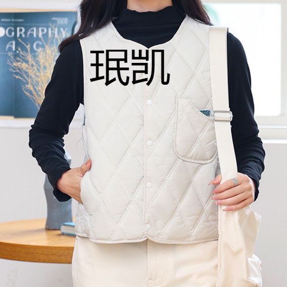 MK2024 가을과 겨울 새로운 일본 둥근 목 조끼는 가벼운 내부 착용 따뜻한 외부 장착 다이아몬드