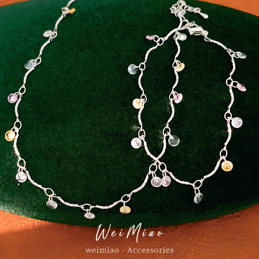 Collar de arroz redondo de zircon de color lujo ligero nicho de alta calidad cadena de clavícula temperamento simple conjunto de joyería versátil