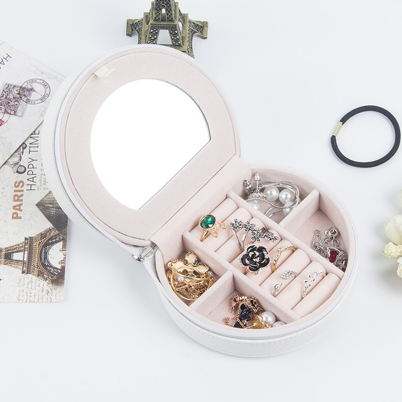 8779461094_1881022009