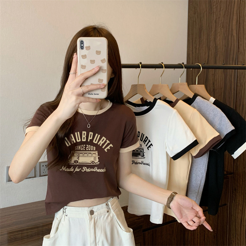 2025 Summer New Sweet and Spicy Girl Style Color-Block Round Neck Short Top with a Slimming Design, Student Short-Sleeve T-Shirt for Women 2025 Summer New Sweet and Spicy Girl Style Color-Block Round Neck Short Top with a Slimming Design, Student Short-Sleeve T-Shirt for Women